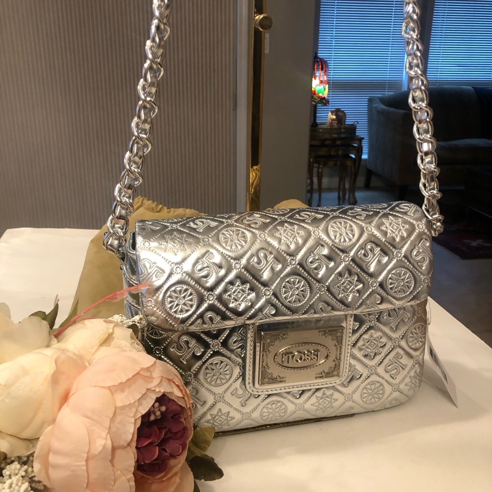 New SIlvio Tossi Embossed Camera Bag with Chain Strap